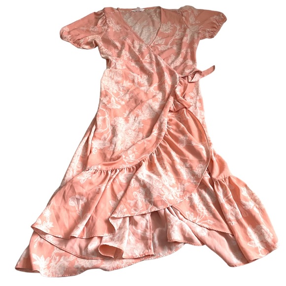 Lauren Conrad floral puff sleeve wrap smocked midi dress - Picture 2 of 6